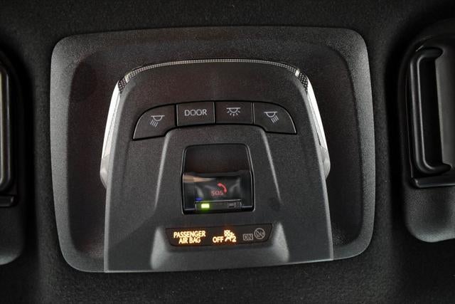 2025 Toyota Corolla Hybrid SE