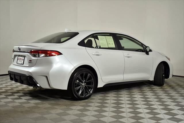 2025 Toyota Corolla Hybrid SE