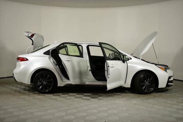 2025 Toyota Corolla Hybrid SE