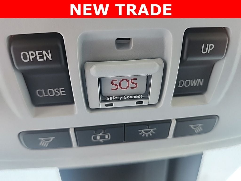 2016 Toyota Prius Three