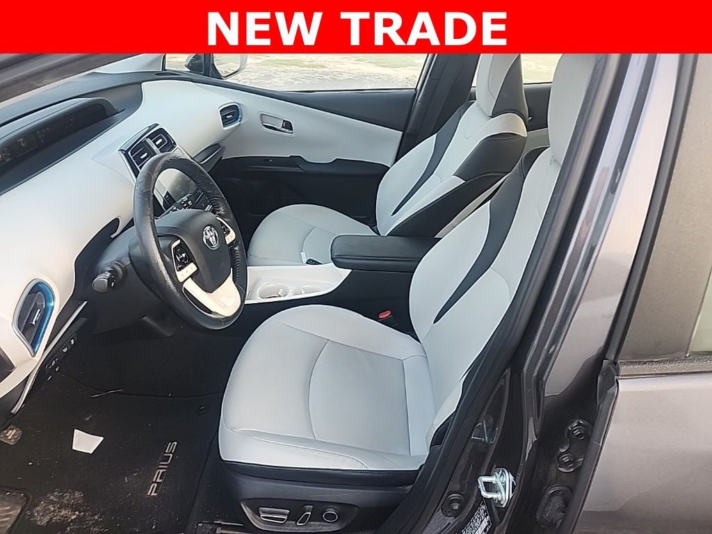 2016 Toyota Prius Three