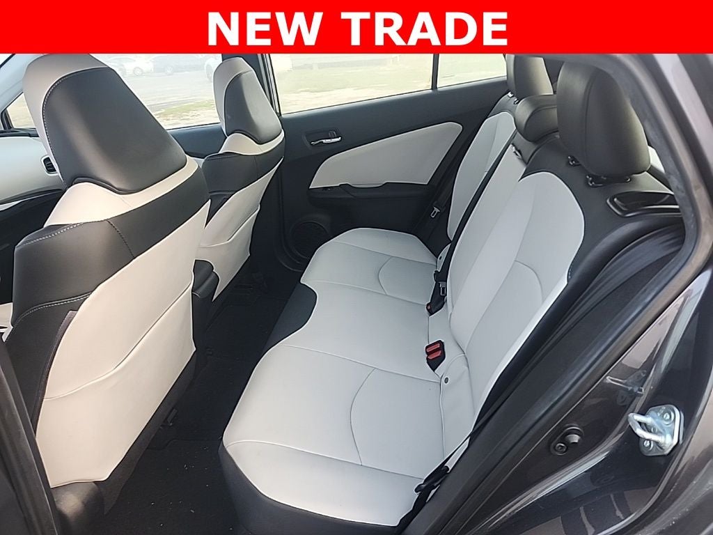 2016 Toyota Prius Three