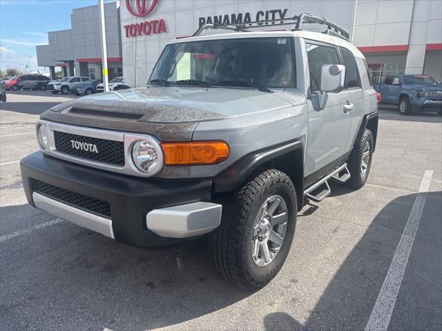 2014 Toyota FJ Cruiser Base