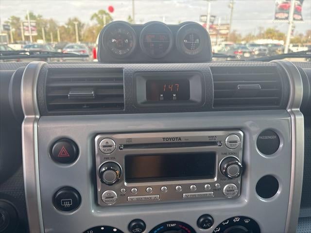 2014 Toyota FJ Cruiser Base