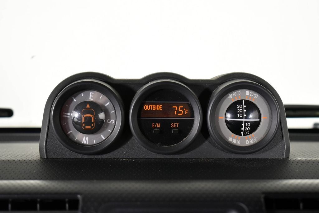 2012 Toyota FJ Cruiser Base