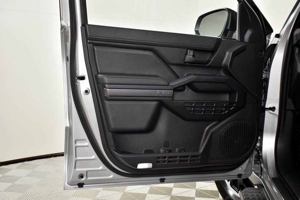 2025 Toyota 4Runner i-FORCE MAX Hybrid TRD Off Road