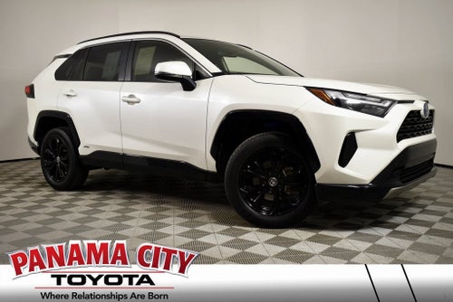 2022 Toyota RAV4 Hybrid SE
