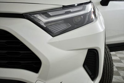 2022 Toyota RAV4 Hybrid SE