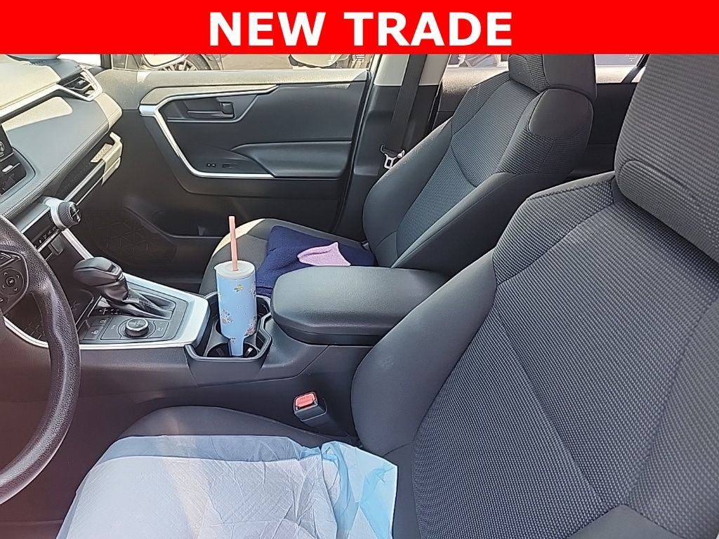 2019 Toyota RAV4 Hybrid LE