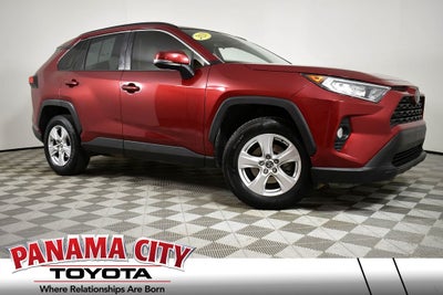 2020 Toyota RAV4 XLE