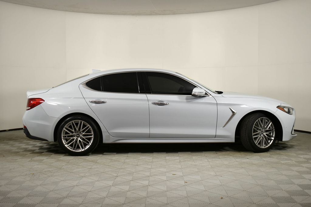 2020 Genesis G70 2.0T