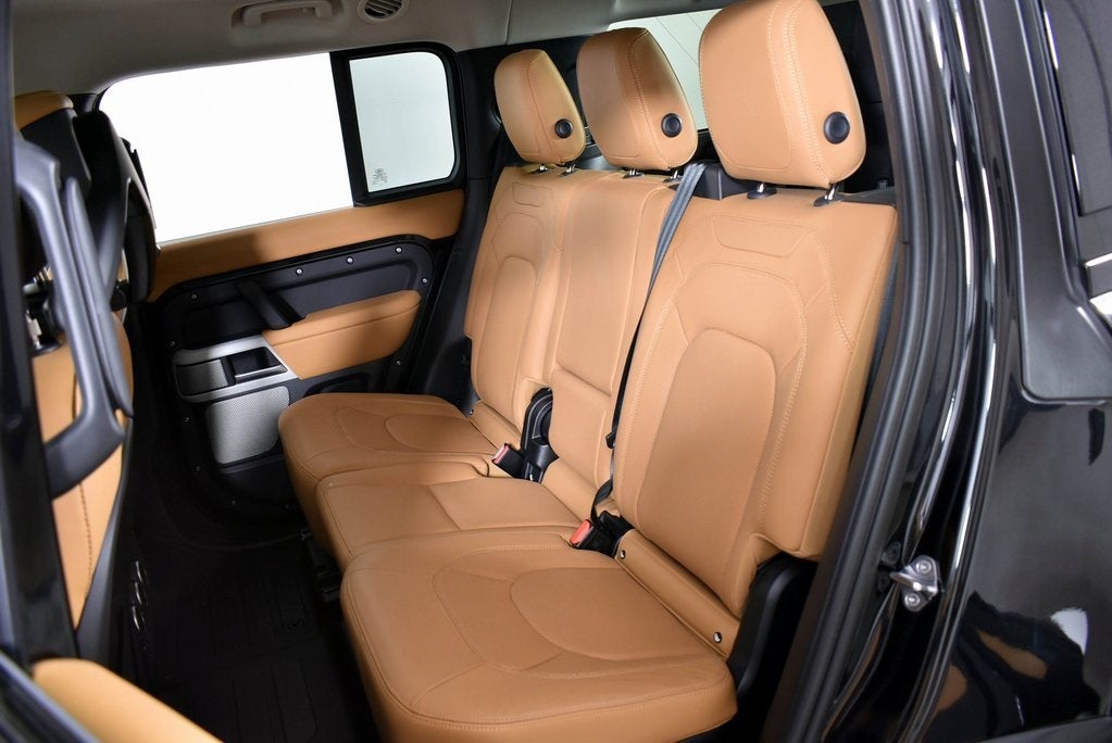 2024 Land Rover Defender 130 S