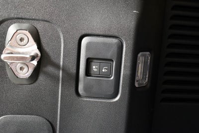 2024 Land Rover Defender 130 S