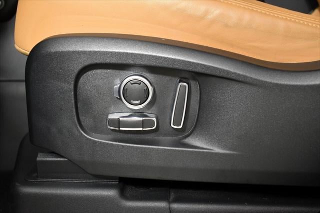 2024 Land Rover Defender 130 S