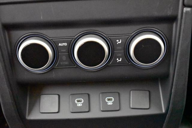 2024 Land Rover Defender 130 S