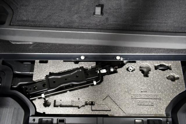 2024 Land Rover Defender 130 S