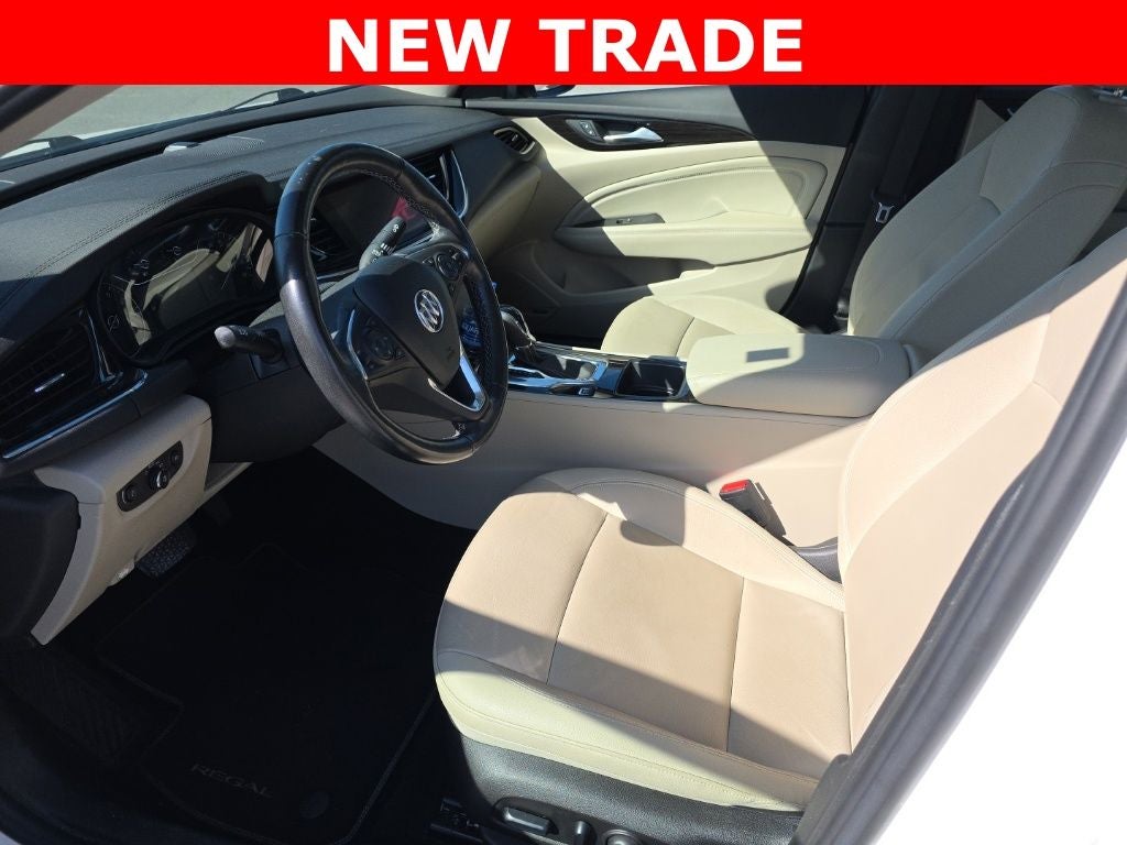 2019 Buick Regal Essence