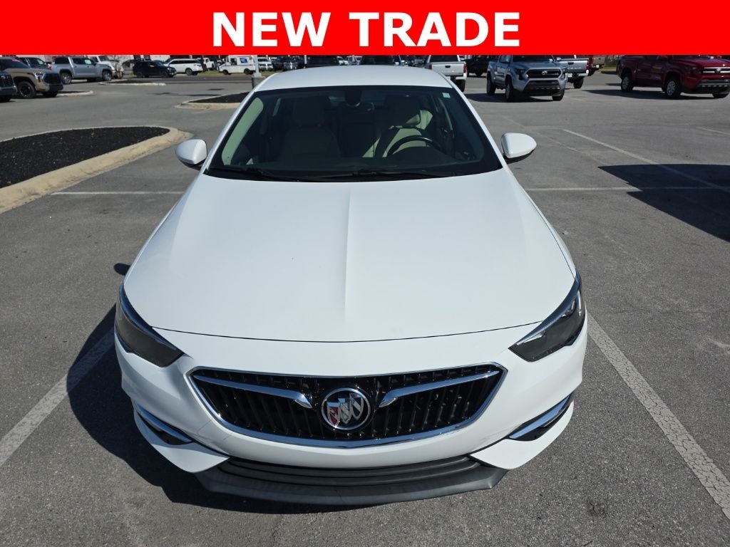 2019 Buick Regal Essence