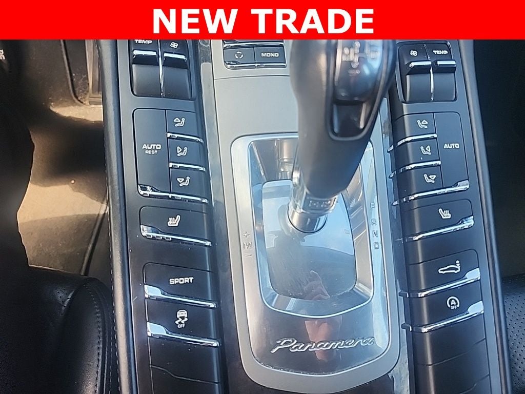 2011 Porsche Panamera 4