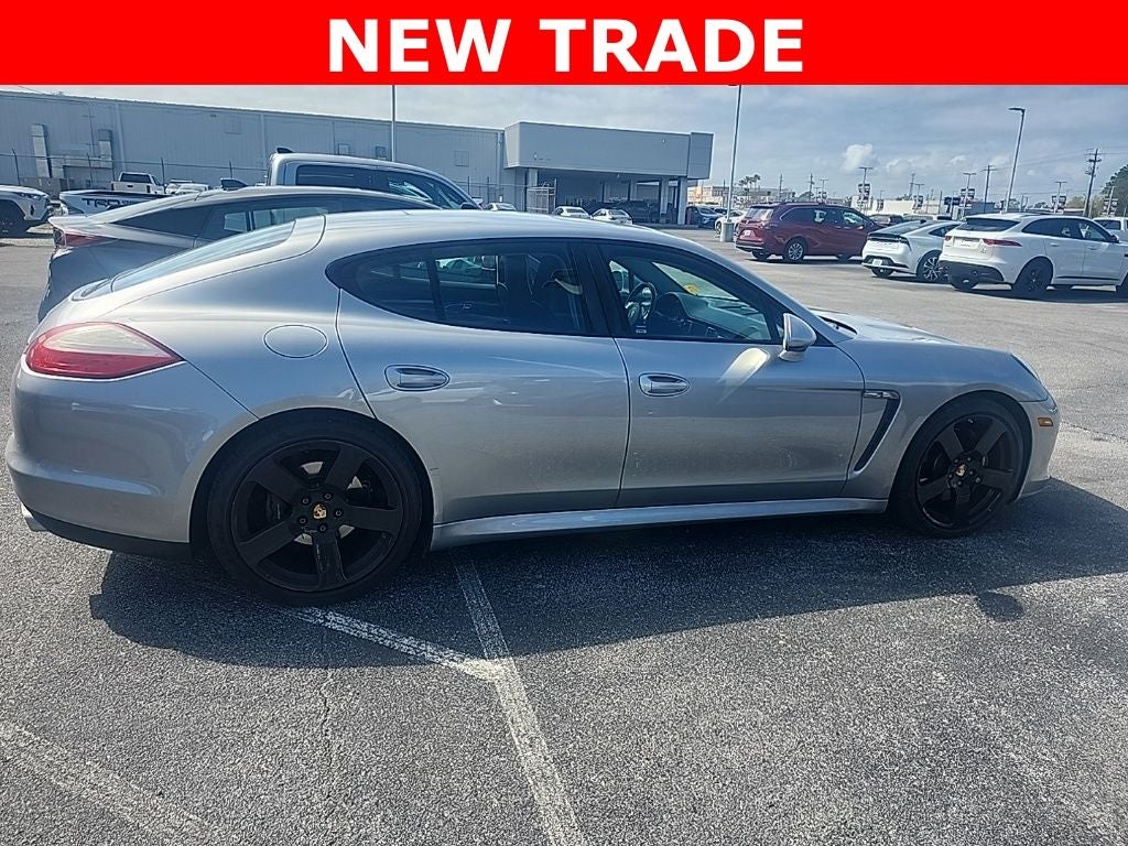2011 Porsche Panamera 4