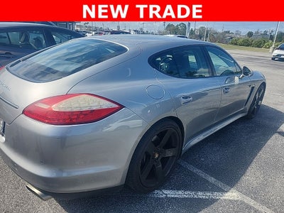 2011 Porsche Panamera 4