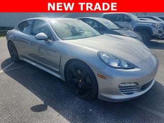 2011 Porsche Panamera 4