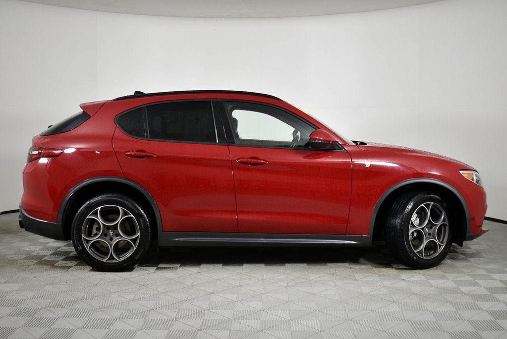 2022 Alfa Romeo Stelvio Ti