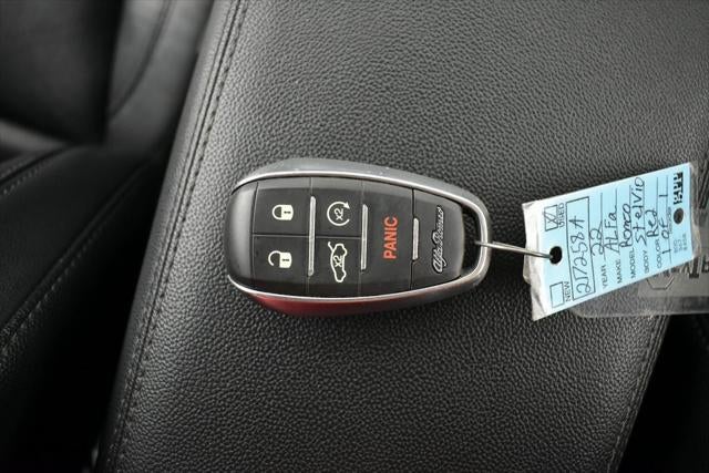 2022 Alfa Romeo Stelvio Ti