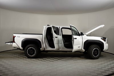2025 Toyota Tacoma TRD Off-Road