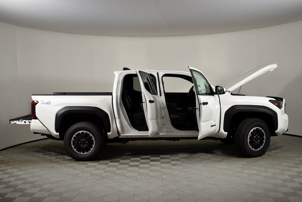 2025 Toyota Tacoma TRD Off-Road