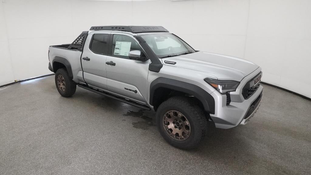 2025 Toyota Tacoma i-FORCE MAX Tacoma Trailhunter