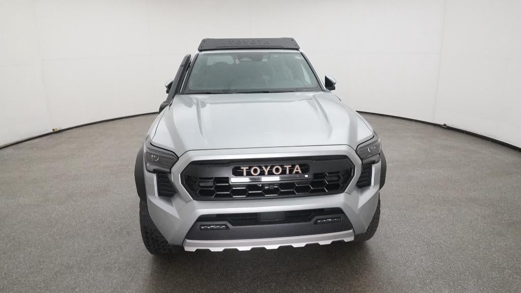 2025 Toyota Tacoma i-FORCE MAX Tacoma Trailhunter