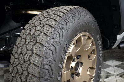 2025 Toyota Tacoma i-FORCE MAX Tacoma Trailhunter