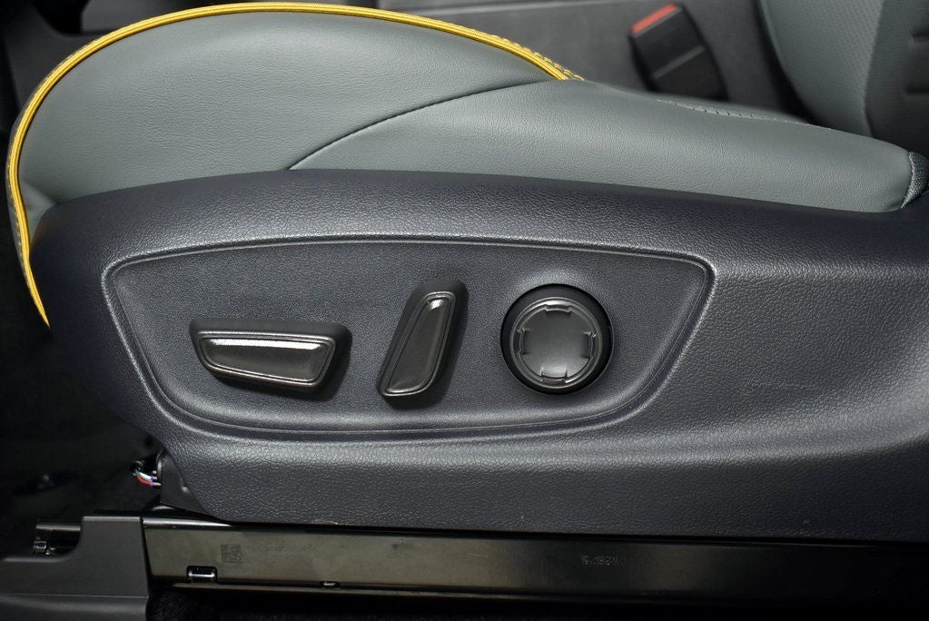 2025 Toyota Tacoma i-FORCE MAX Tacoma Trailhunter