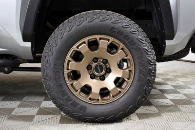 2025 Toyota Tacoma i-FORCE MAX Tacoma Trailhunter