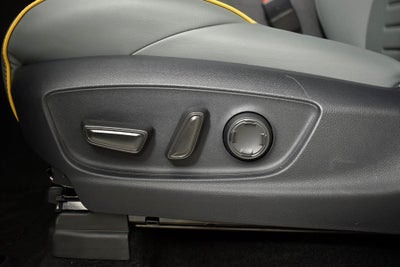 2025 Toyota Tacoma i-FORCE MAX Tacoma Trailhunter