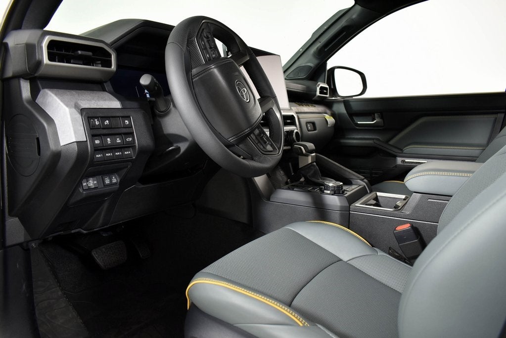 2025 Toyota Tacoma i-FORCE MAX Tacoma Trailhunter