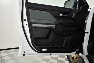 2025 Toyota Tacoma i-FORCE MAX Tacoma Trailhunter