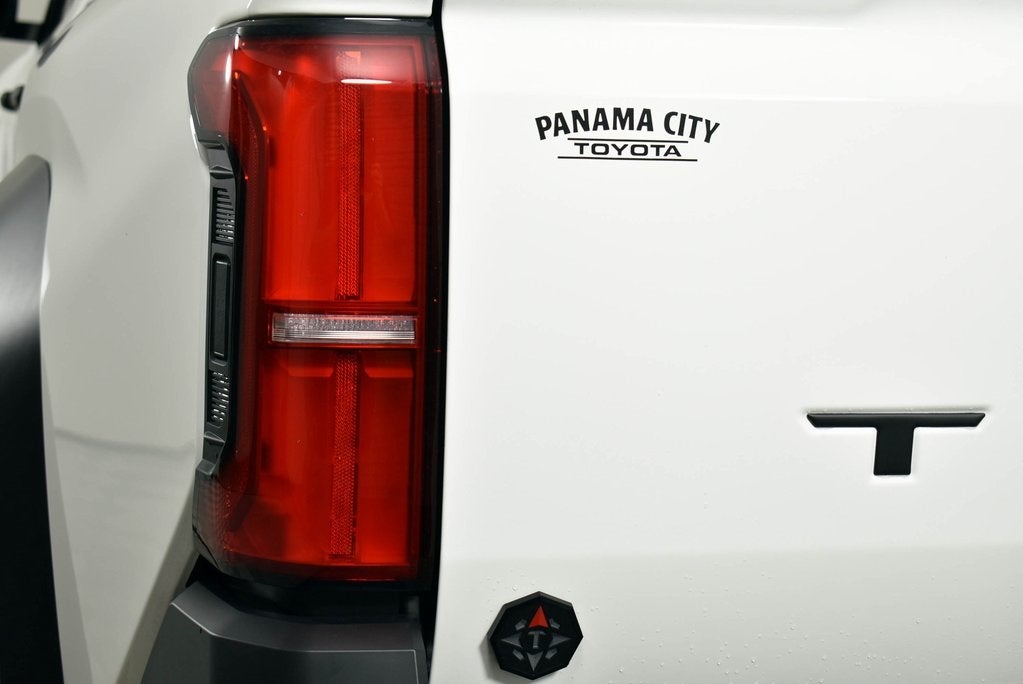 2025 Toyota Tacoma i-FORCE MAX Tacoma Trailhunter