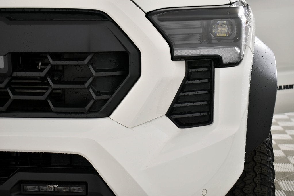 2025 Toyota Tacoma i-FORCE MAX Tacoma Trailhunter