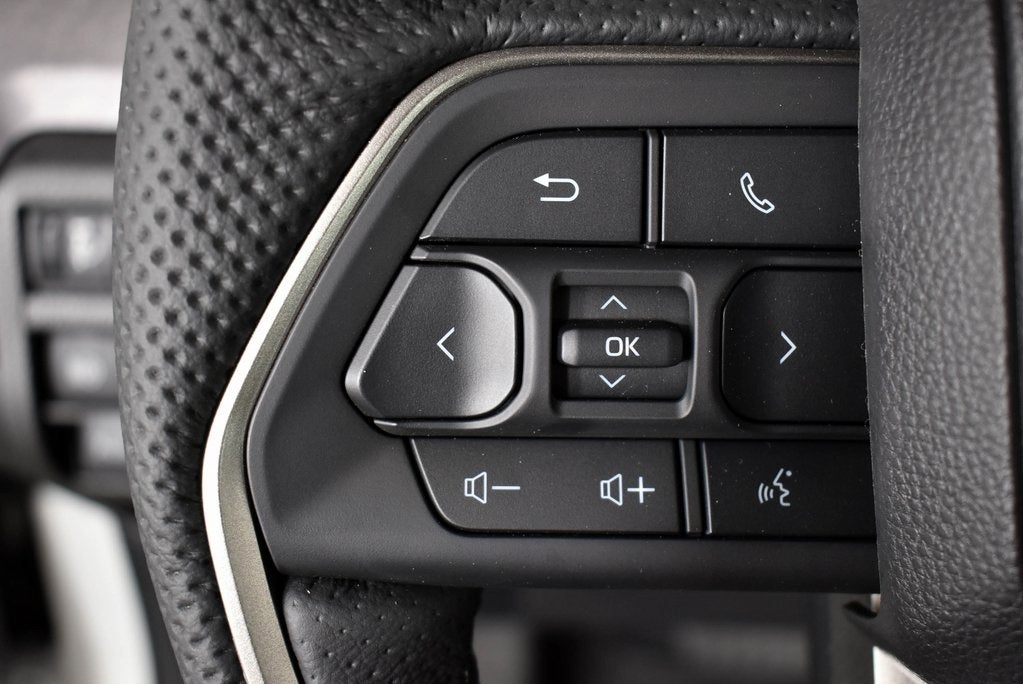 2025 Toyota Tacoma i-FORCE MAX Tacoma Trailhunter