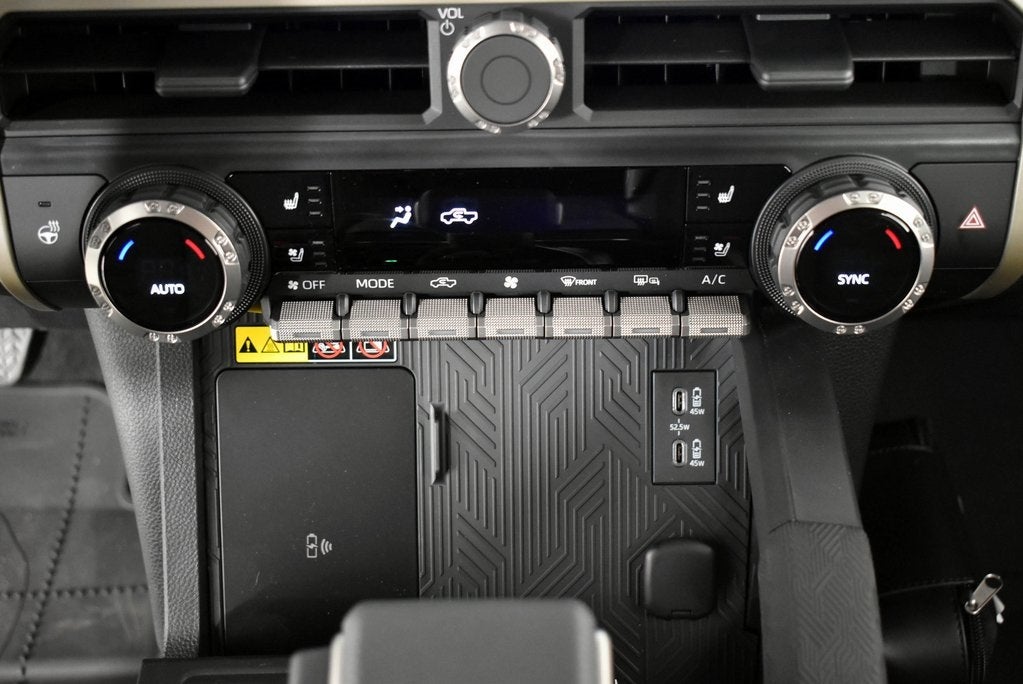 2025 Toyota Tacoma i-FORCE MAX Tacoma Trailhunter