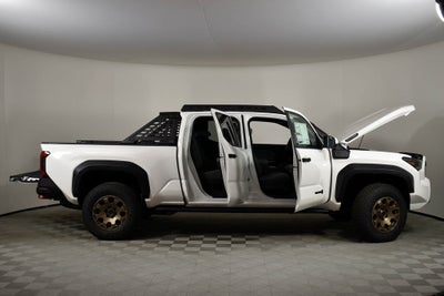 2025 Toyota Tacoma i-FORCE MAX Tacoma Trailhunter