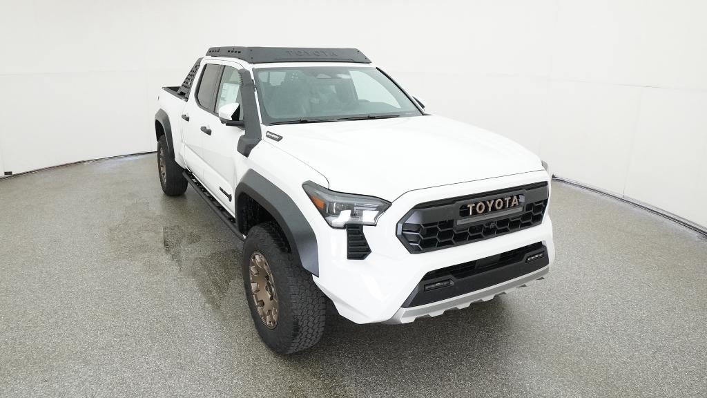 2025 Toyota Tacoma i-FORCE MAX Tacoma Trailhunter