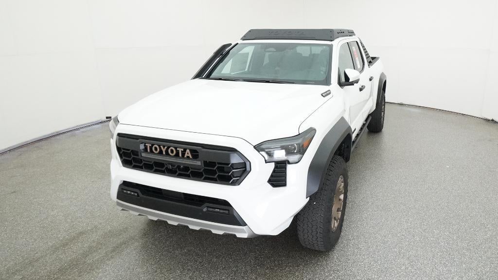 2025 Toyota Tacoma i-FORCE MAX Tacoma Trailhunter