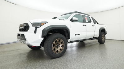 2025 Toyota Tacoma i-FORCE MAX Tacoma Trailhunter