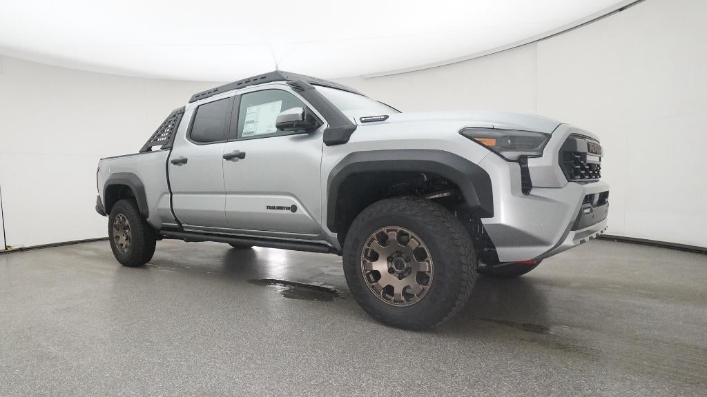 2025 Toyota Tacoma i-FORCE MAX Tacoma Trailhunter