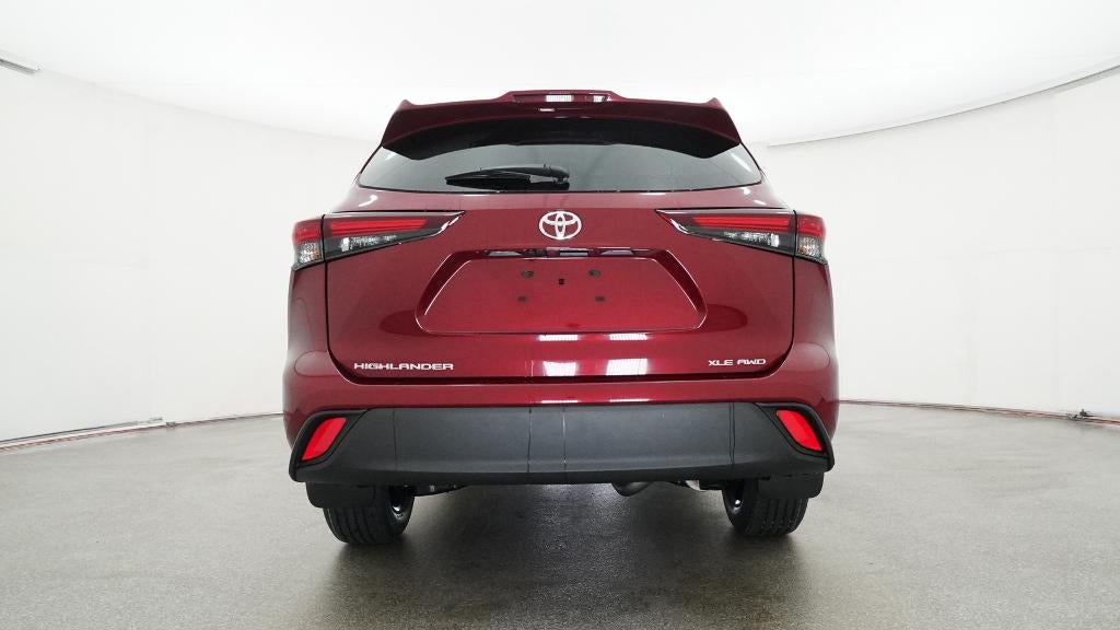 2026 Toyota Highlander XLE