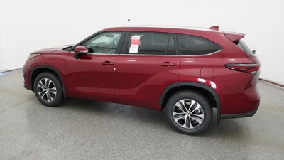 2026 Toyota Highlander XLE