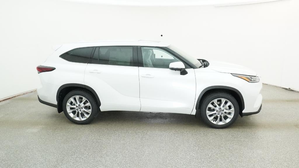 2026 Toyota Highlander Hybrid Limited